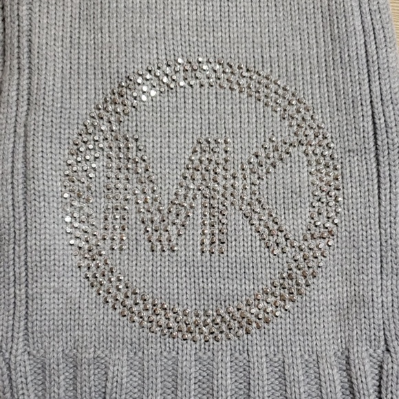 Michael Kors Scarf - Picture 2 of 4